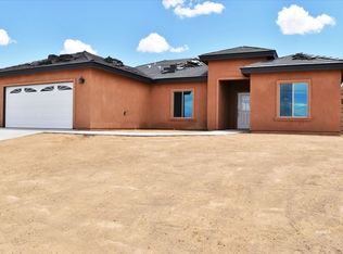 213 Rainshadow Ct, Ridgecrest, CA 93555