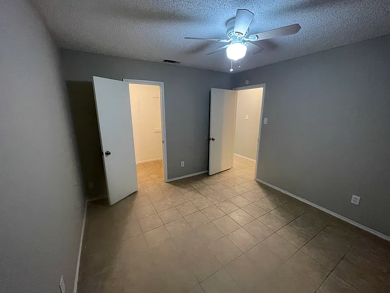 104 Oakwood Ln — Photo 17
