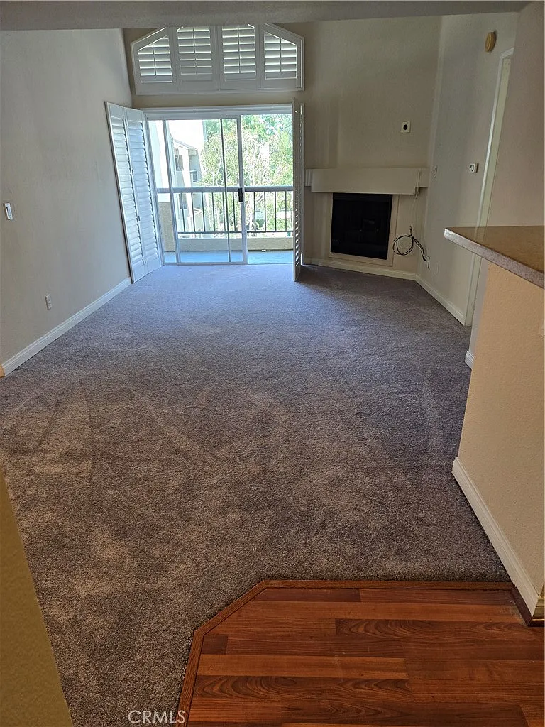 2 bed, 1030 sqft, $3,150 — Photo 2