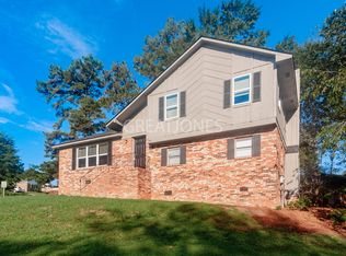 2901 Celeste Dr, Hephzibah, GA 30815