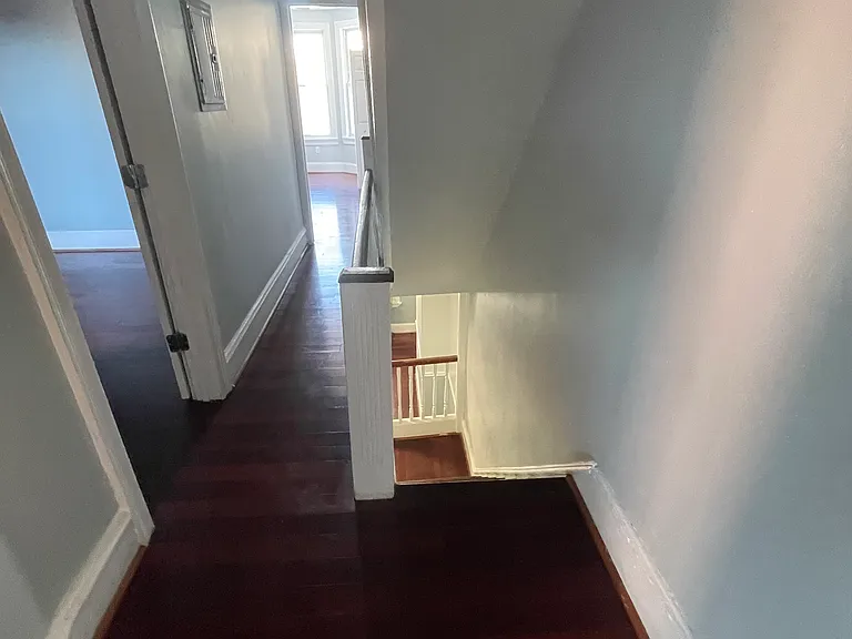 2302 W Montgomery Ave — Photo 13