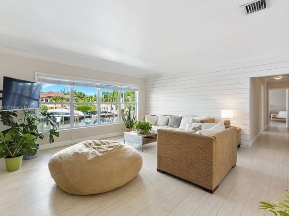 65 Hendricks Isle APT 7