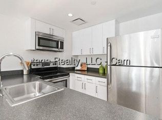 295LD Harvard-lee St #1004, Cambridge, MA 02139