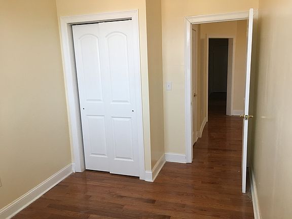 3rd image of 272 Monticello Ave #10E
