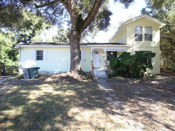 5 N Edgewood Cir #C, Pensacola, FL 32506