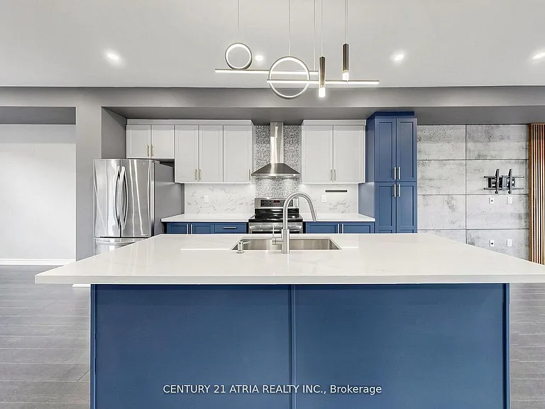 79 Boadway Cres — Photo 18