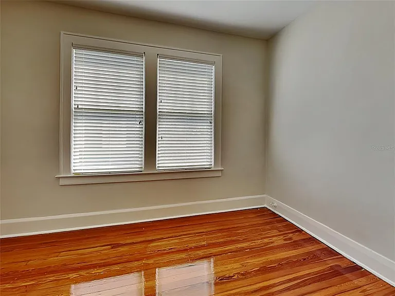 1806 W Morrison Ave #3 — Photo 24