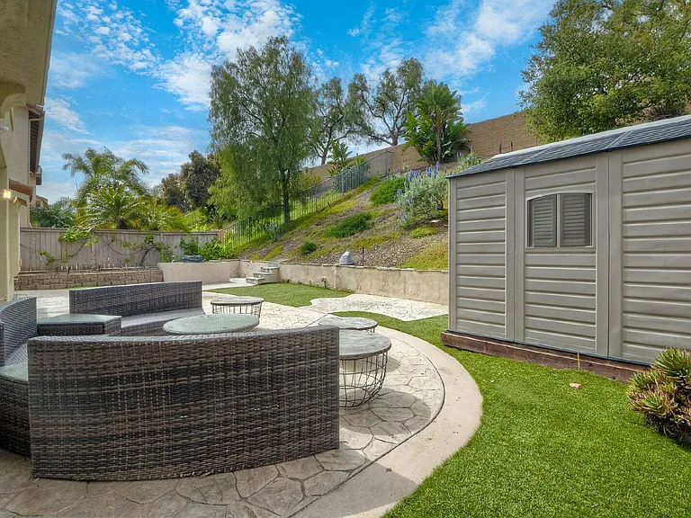 6057 Paseo Carreta — Photo 25