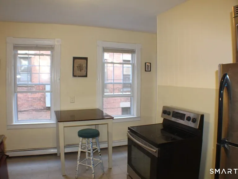 150 Whitney St — Photo 33