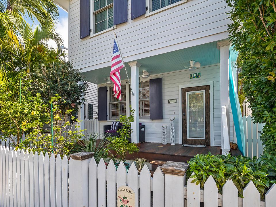 1st image of 808 Olivia St