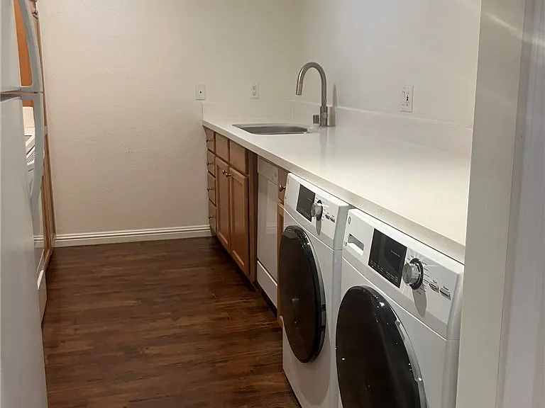 650 Oakmont Ave #2113 — Photo 9