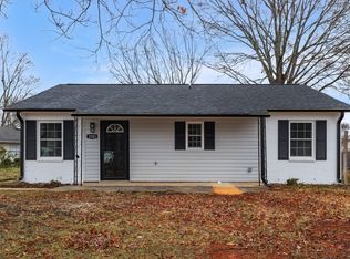 3103 Kilkenny Ave, Greensboro, NC 27406