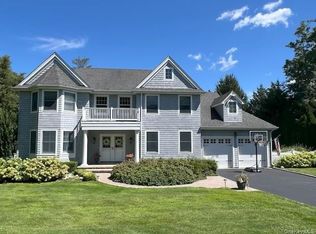 3 Wyona Court, Huntington, NY 11743
