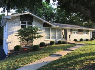 126 Two Valley Rd, Hendersonville, TN 37075