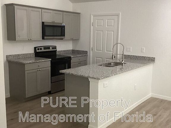 4th image of 13367 SE 38th Ct