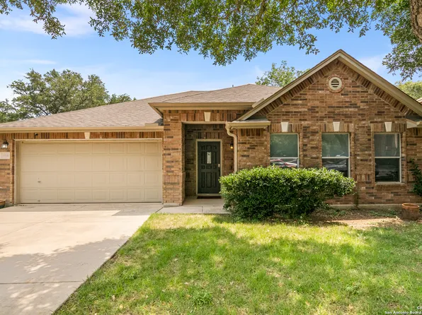 8010 Maddie Ln, San Antonio, TX 78255