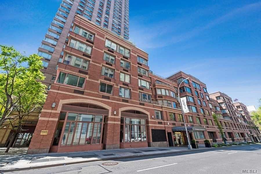 1st image of 350 W 50th St APT 5MM