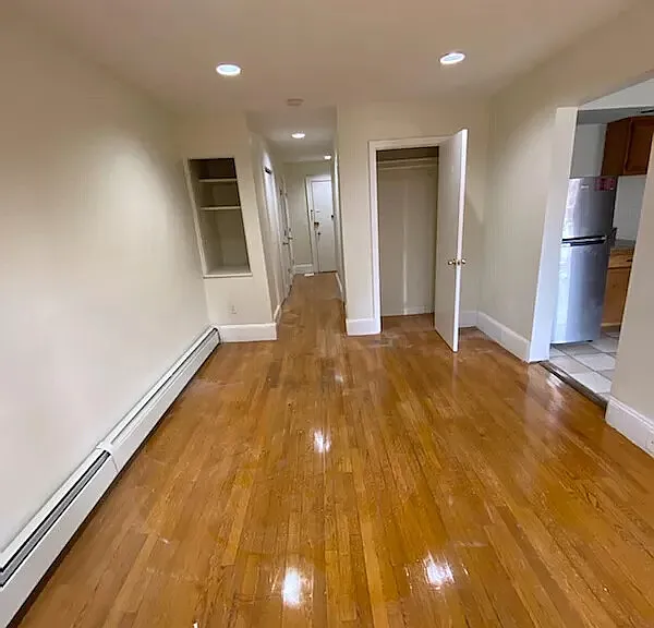 12 Wait St #2R — Photo 2