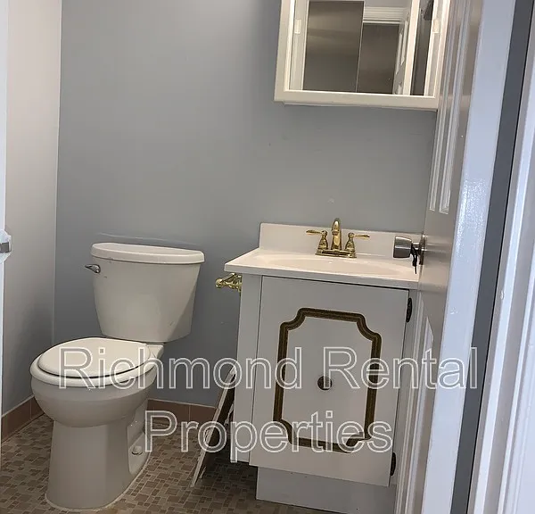 4 Skipwith Green Cir — Photo 15