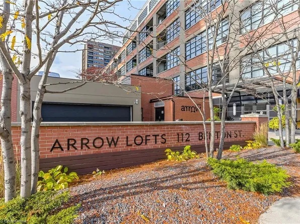 112 Benton St #604, Kitchener, ON N2G 3H6