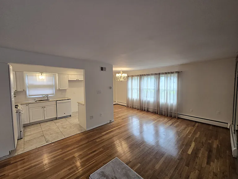 90 Harvey Ave #1 — Photo 10