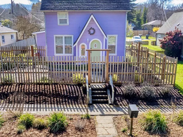 630 E 4th Street, Port Angeles, WA 98362