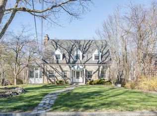 15 Avondale Rd, White Plains, NY 10605