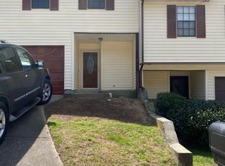 1117 Pine Tree Trl, Atlanta, GA 30349