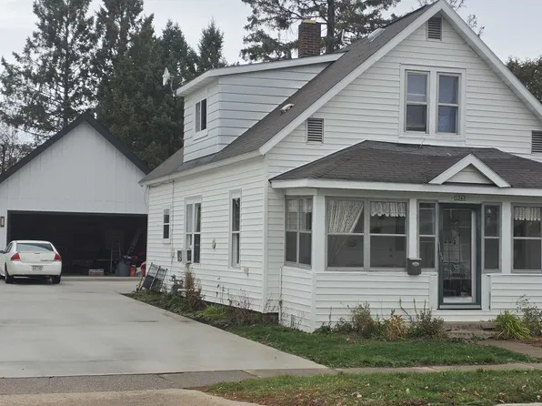 1343 Eagle St APT B, Rhinelander, WI 54501