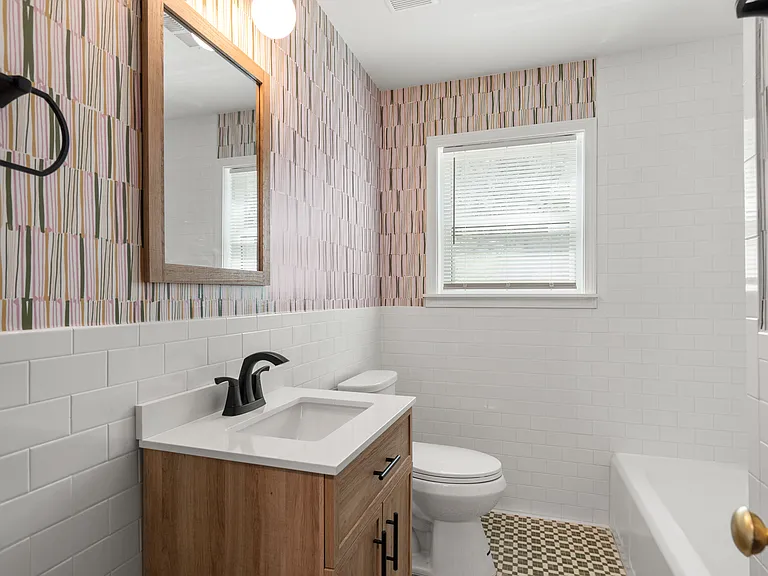 1834 Avon Ave SW — Photo 9