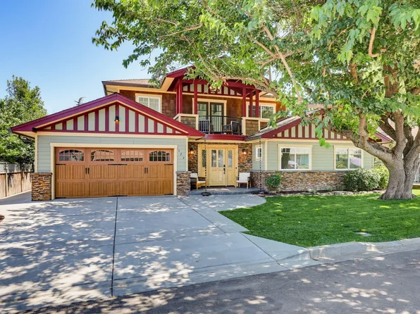 524 Drager St, Ashland, OR 97520