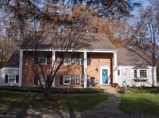 37 Long Ridge Rd, Randolph, NJ 07869