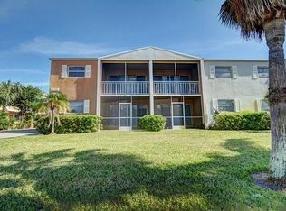 1501 Crescent Cir APT C22, Lake Park, FL 33403