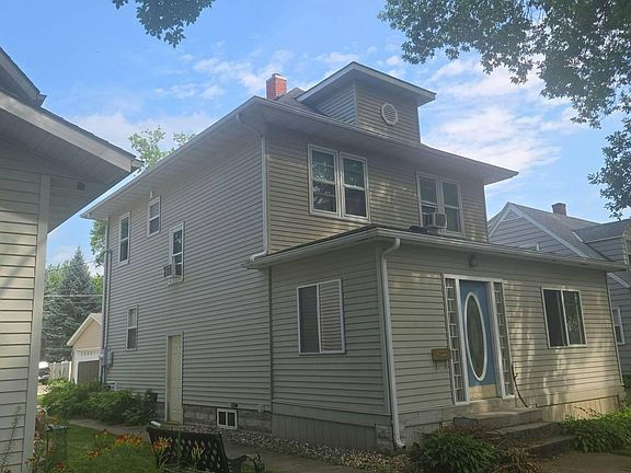 3rd image of 310 S 6th St
