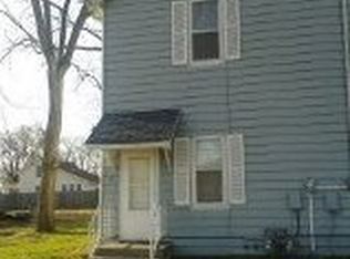 321 Broadway St, Colona, IL 61241