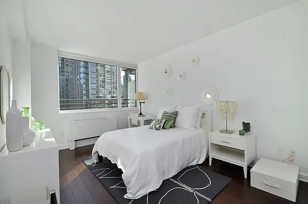 Sold by Corcoran | media 4