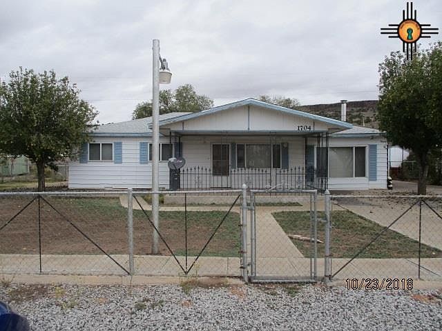 1st image of 1704 Cactus Dr