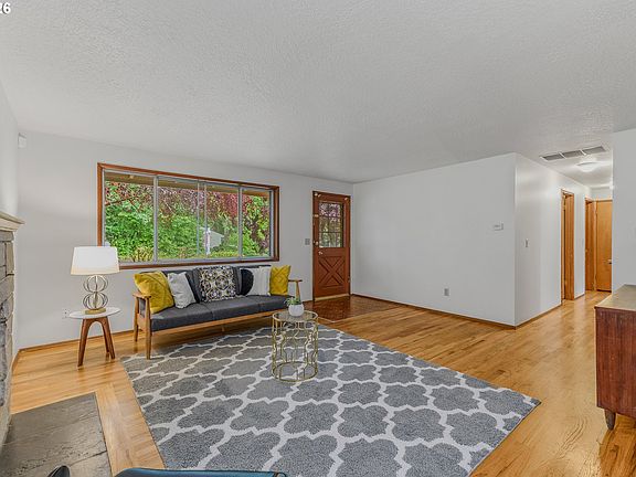 4th image of 6303 SW 60th Ave