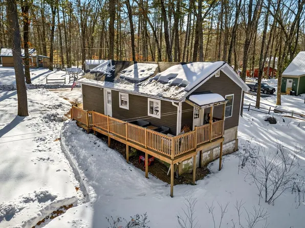 37 Sunny Lane, Sanford, ME 04073