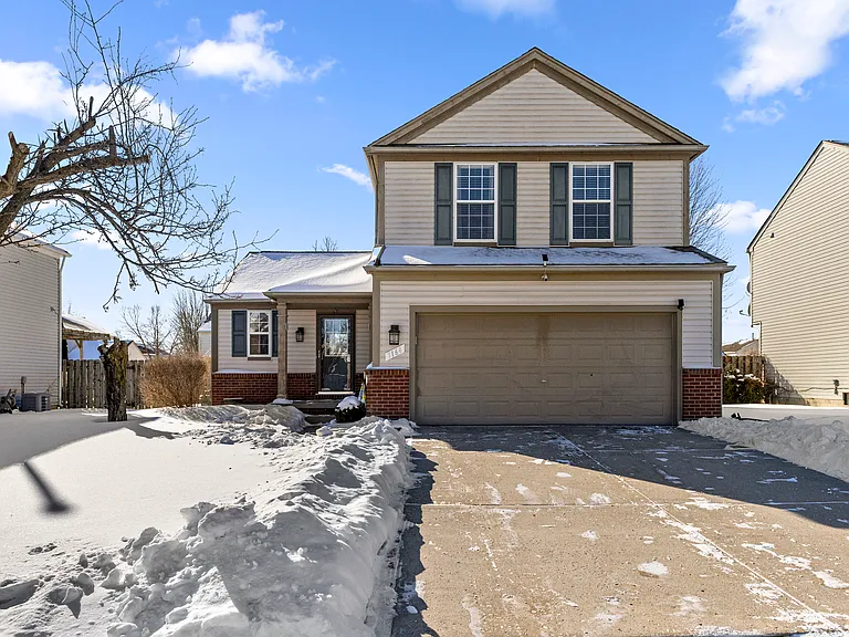 7164 Richmond Dr — Photo 1