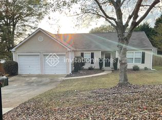 7355 Tatum Woods Dr, Cumming, GA 30028