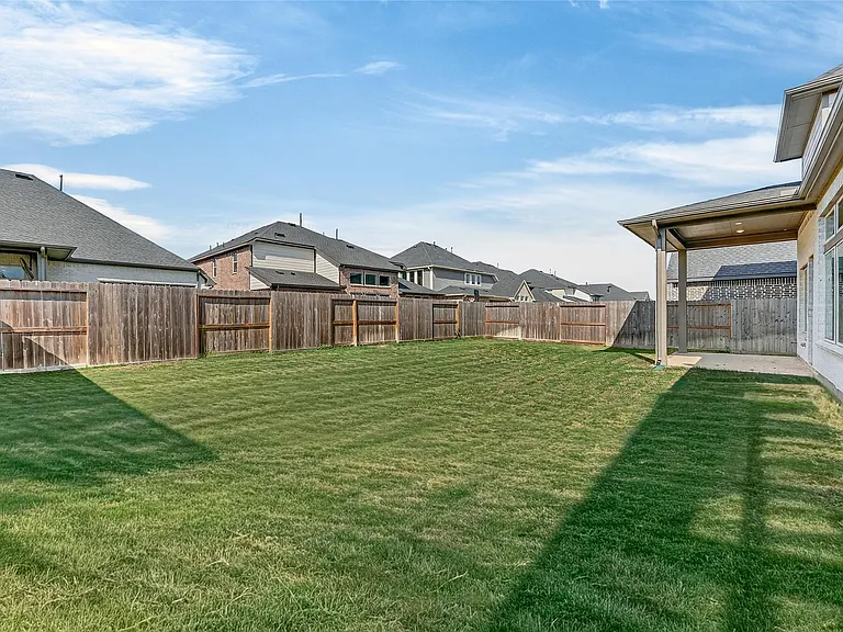 32018 Crested Knoll Ct — Photo 47