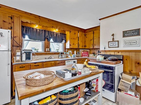 5th image of 47-49 Gardner St #2