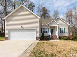 4425 Gallatree Ln, Raleigh, NC 27616