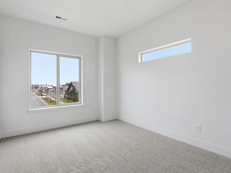 631 N Creative Way — Photo 7