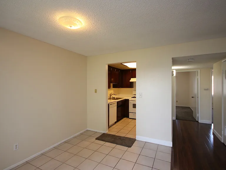 511 N Avenue 66 #C — Photo 6