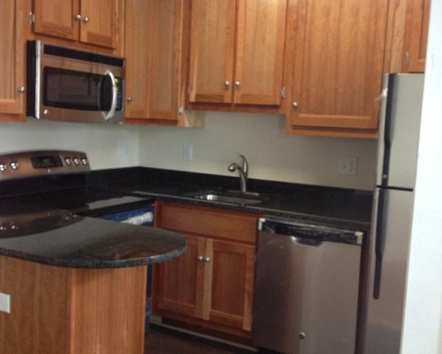 1st image of 1207 W 47th St APT 8