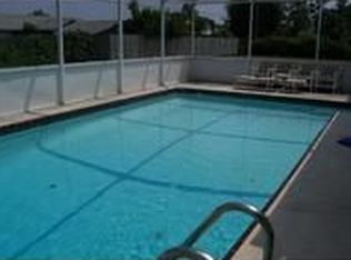 389 SE Crosspoint Dr, Port Saint Lucie, FL 34983