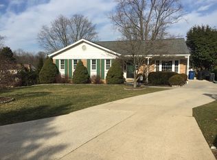 10 Marlin Ct, Rockville, MD 20853