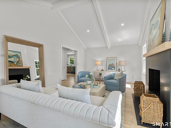 3rd image of 41 Pepperbush Lane